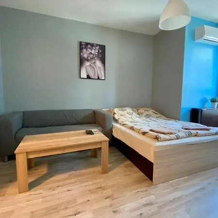The Little Cozy Studio In The Heart Of Students Town Sofia